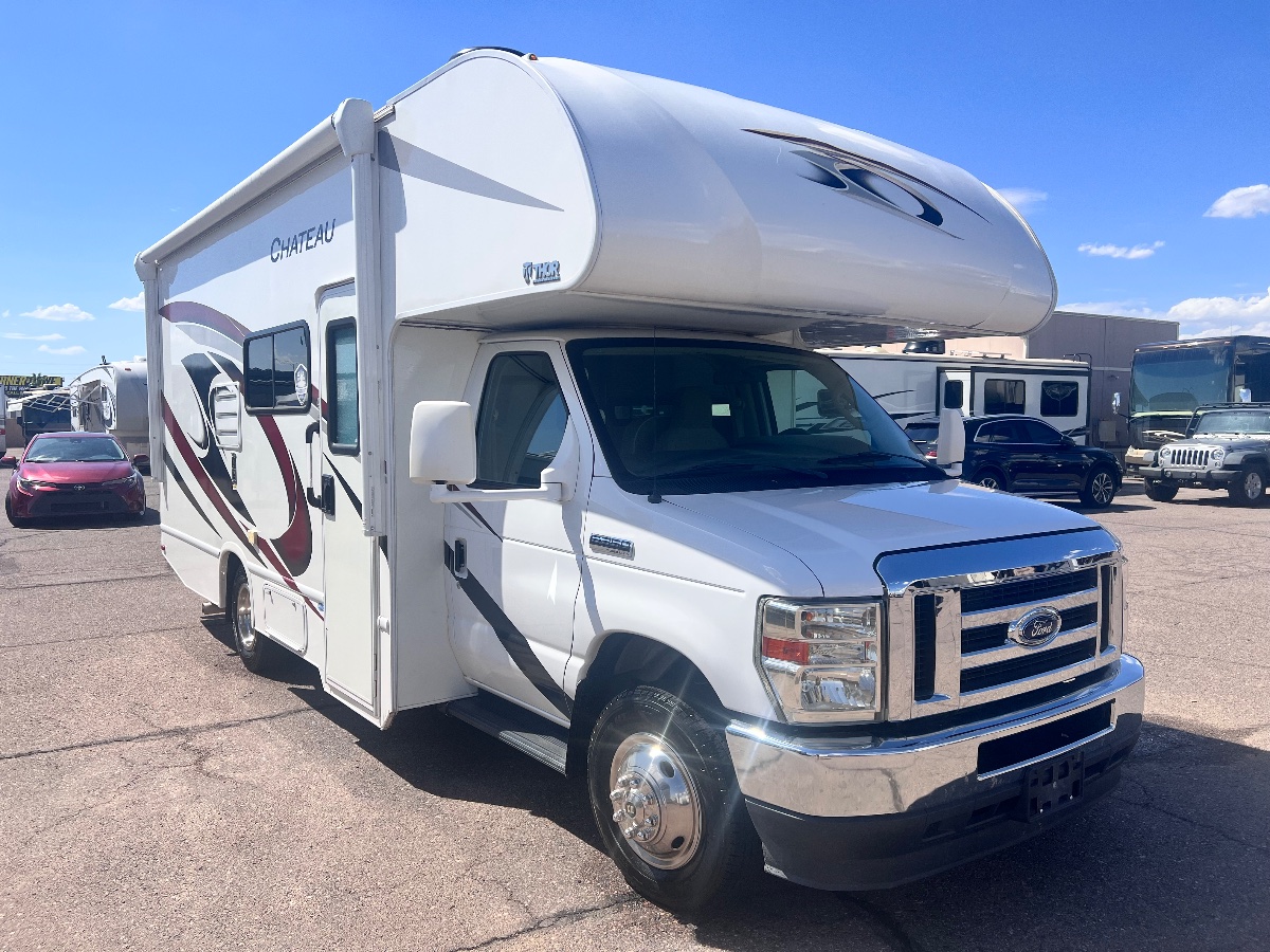 2022 Thor Chateau 22B at Main Street RV