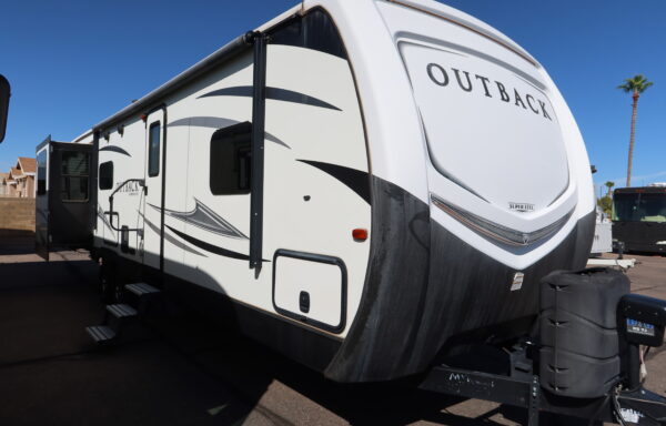 2017 Keystone Outback 298RE – 4470