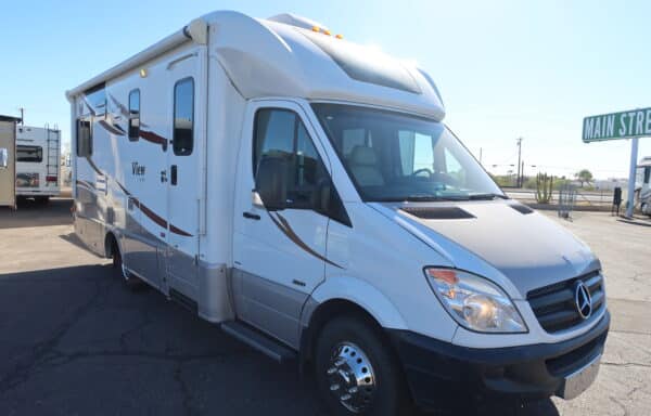 2013 WINNEBAGO VIEW 24G – 4483C