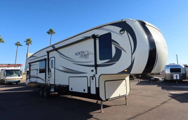 2017 JAYCO NORTHPOINT 351RSQS – 4492